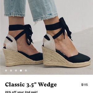 Soludos Classic 3.5” espadrille wedge, Black. New without tags